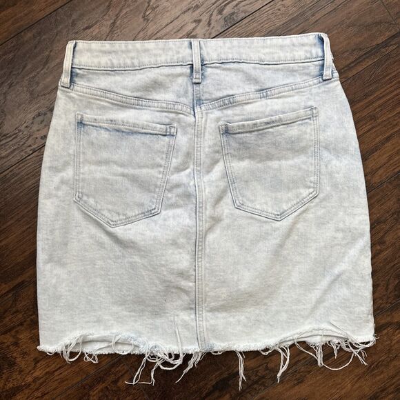 Old Navy Light Acid Jean Skirt Size 8 Pockets Denim size 8 - Picture 7 of 8